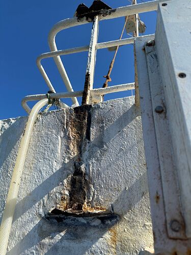 b5e0f326-2ba1-442c-8803-dd3b35f99252