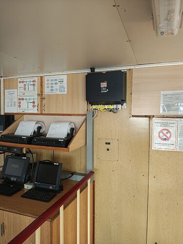 photo_2025-11-13_21-56-48